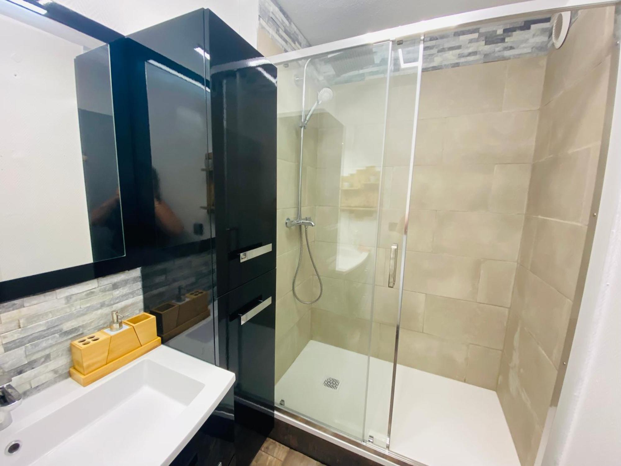Appartement, Vue Lac Panoramique Avec Terrasse, Parking, Aux Angles Zewnętrze zdjęcie